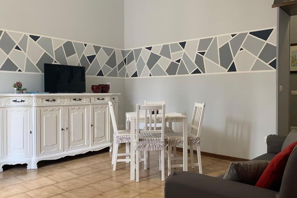 La Casa Del Nonno Apartment Omegna Bagian luar foto
