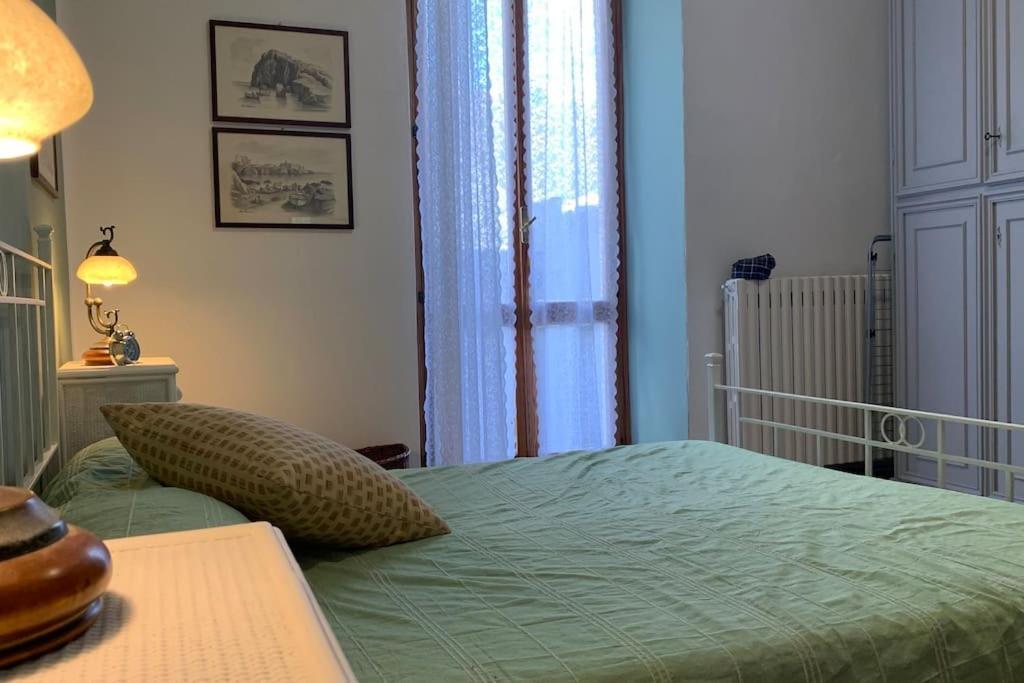 La Casa Del Nonno Apartment Omegna Bagian luar foto