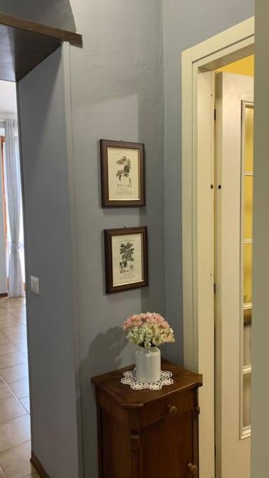 La Casa Del Nonno Apartment Omegna Bagian luar foto